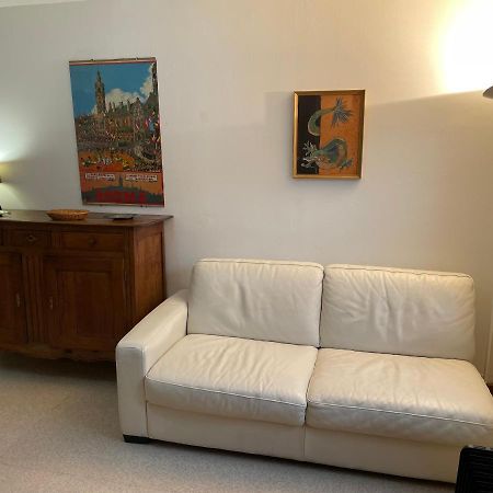 Spacieux Appartement มงส์ ภายนอก รูปภาพ