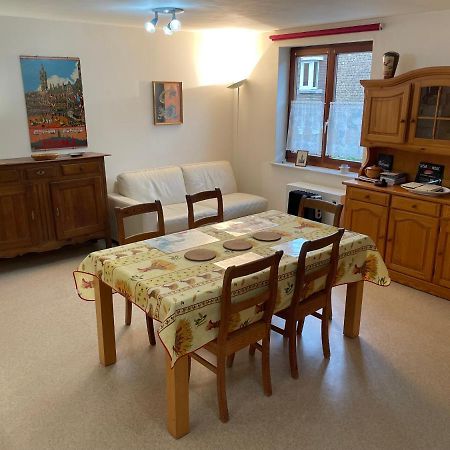 Spacieux Appartement มงส์ ภายนอก รูปภาพ