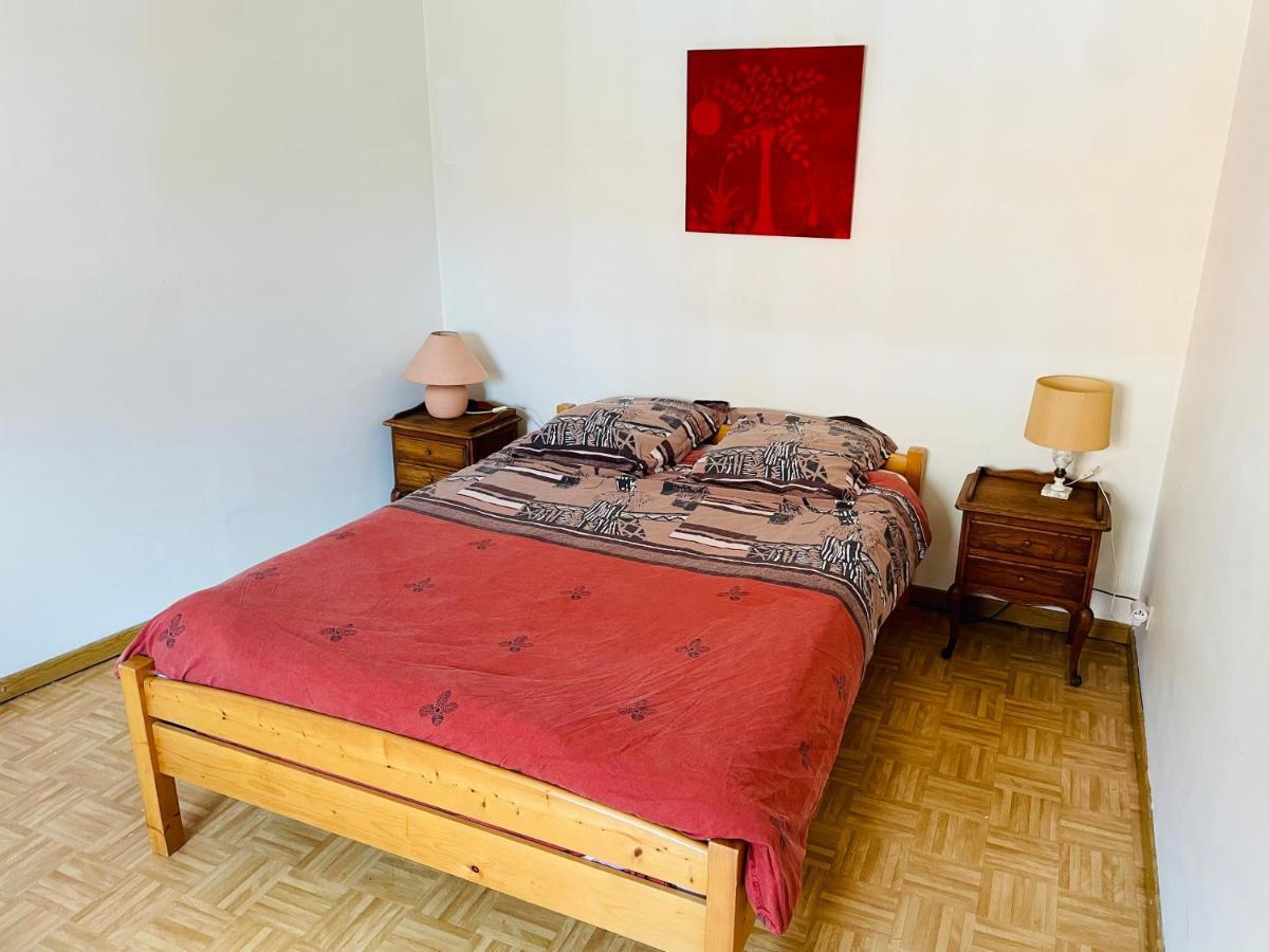 Spacieux Appartement มงส์ ภายนอก รูปภาพ